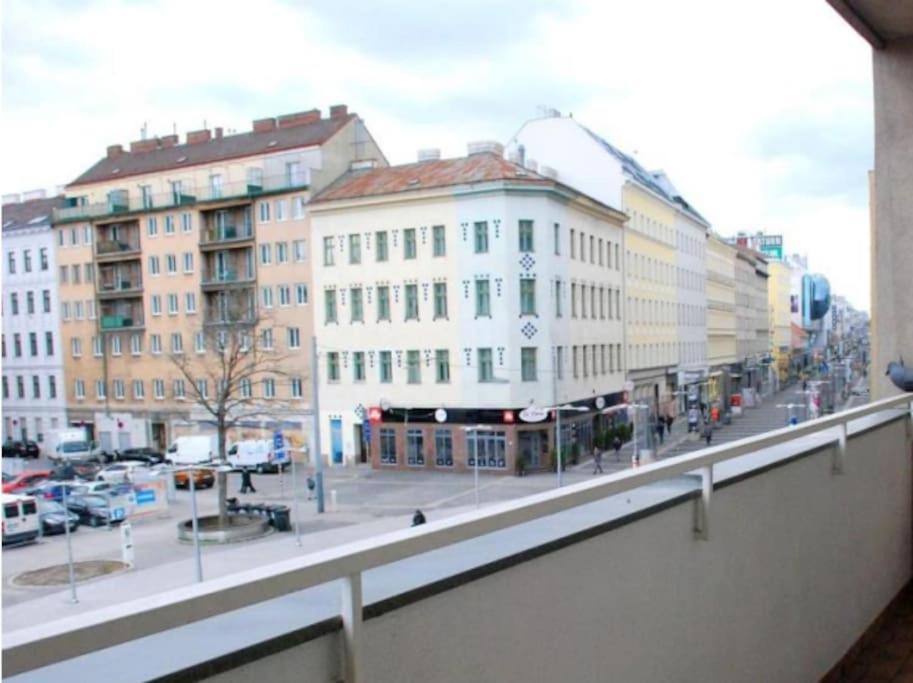 Nr 1 Apartment With 2 Balconies 3 Bedrooms Near Main Train Station Vienna Exterior photo